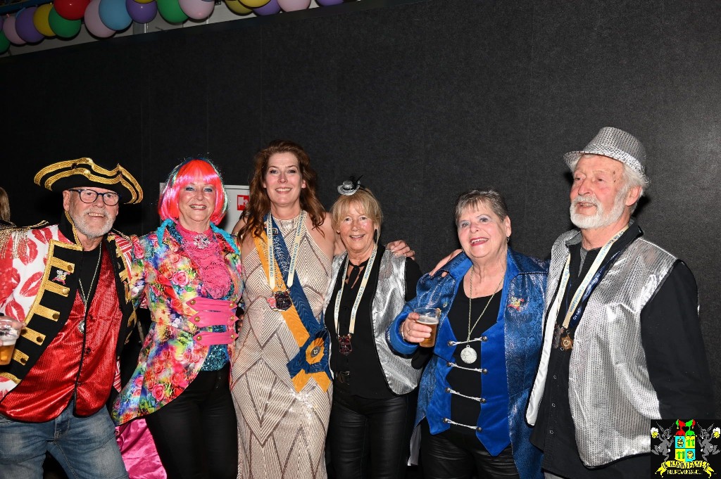 ../Images/Senioren carnaval 2024 136.jpg